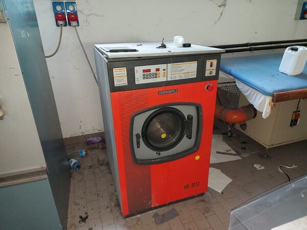 2#6201 Macchinari tessili e arredamento ufficio in vendita - foto 43