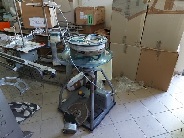 2#6201 Macchinari tessili e arredamento ufficio in vendita - foto 49