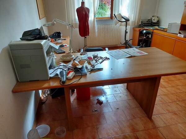 2#6201 Macchinari tessili e arredamento ufficio in vendita - foto 81