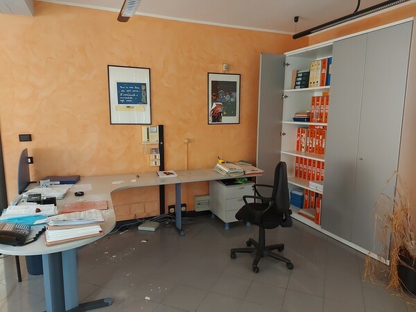 1#6211 Mobili e macchine elettroniche ufficio in vendita - foto 11