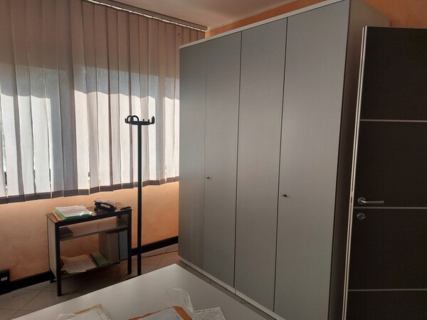 1#6211 Mobili e macchine elettroniche ufficio in vendita - foto 13