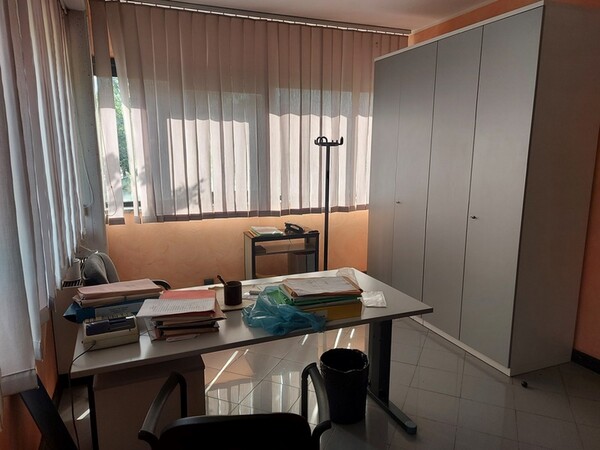 1#6211 Mobili e macchine elettroniche ufficio in vendita - foto 14