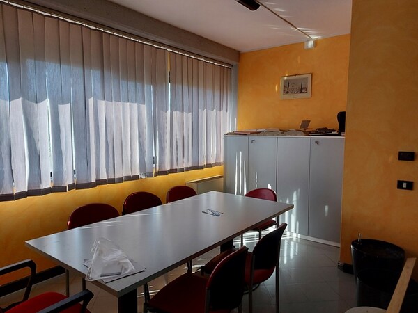 1#6211 Mobili e macchine elettroniche ufficio in vendita - foto 39