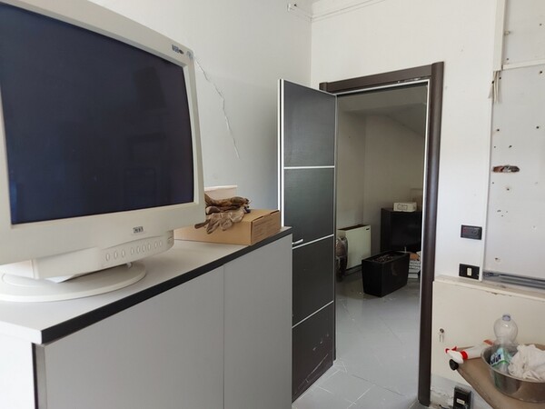 1#6211 Mobili e macchine elettroniche ufficio in vendita - foto 59