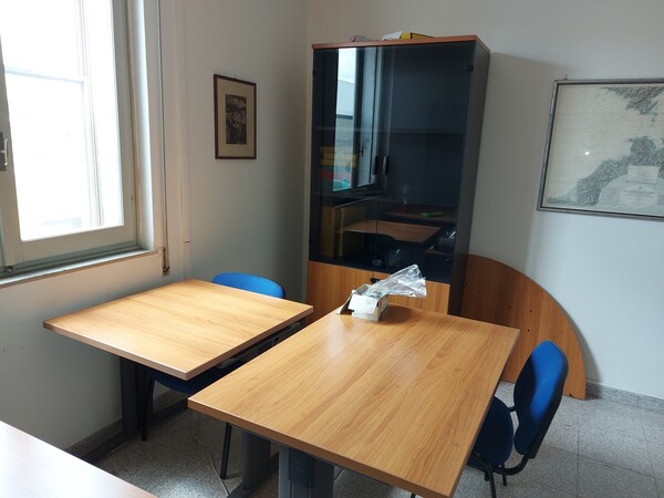 3#6219 Arredi e attrezzature da ufficio in vendita - foto 7