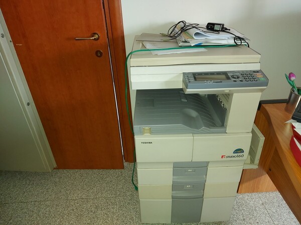 3#6219 Arredi e attrezzature da ufficio in vendita - foto 23