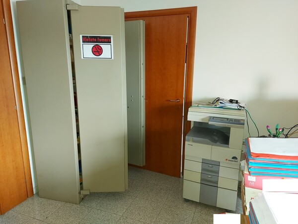 3#6219 Arredi e attrezzature da ufficio in vendita - foto 32
