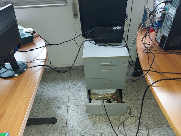 3#6219 Arredi e attrezzature da ufficio in vendita - foto 39