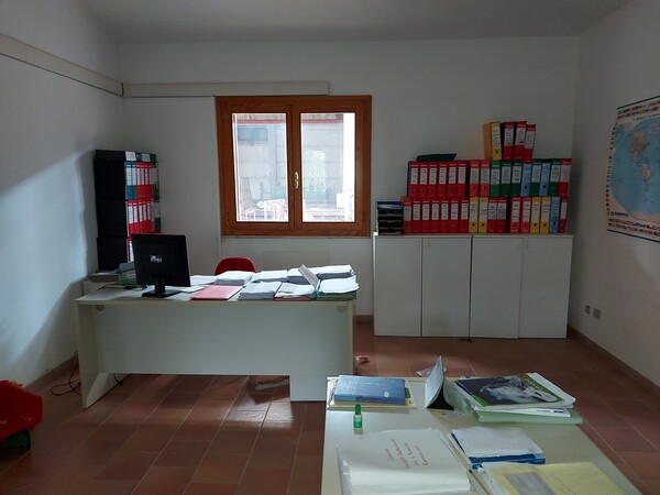 6#6219 Arredi e attrezzature da ufficio in vendita - foto 36
