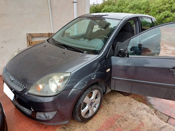 2#6236 Autovettura Ford Fiesta in vendita - foto 6