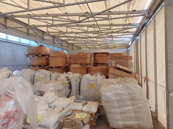 13#6252 Rimanenze di materiale plastico in vendita - foto 7