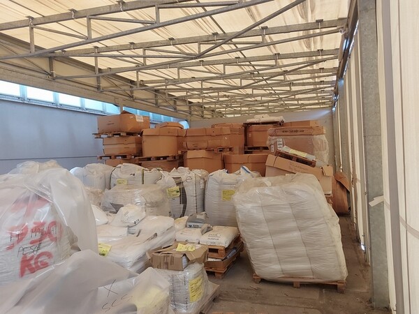 13#6252 Rimanenze di materiale plastico in vendita - foto 8