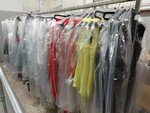 Immagine 1 - Stock di capi di abbigliamento - Lotto 1 (Asta 6261)