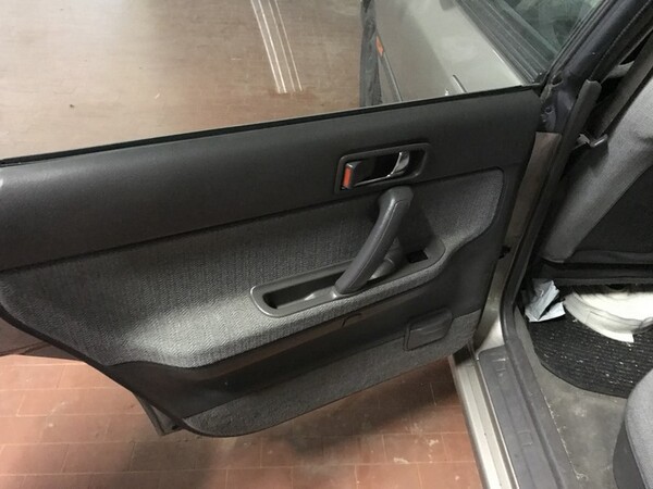 16#6265 Autoveicolo Subaru Legacy SW in vendita - foto 18