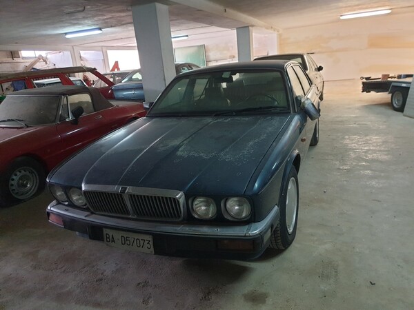 1#6268 Autovettura Jaguar XJ6 in vendita - foto 2