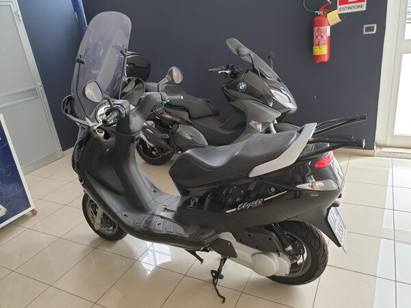21#6268 Motociclo Peugeot Elyseo 150 in vendita - foto 2