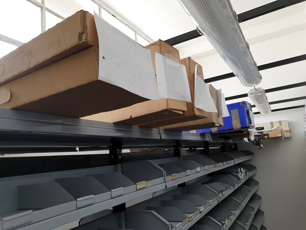 24#6268 Ricambi per auto e scaffalature in vendita - foto 38