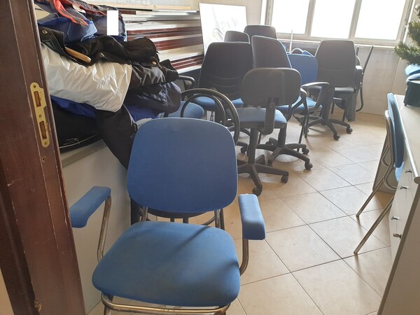 25#6268 Arredi ed attrezzature da ufficio in vendita - foto 2