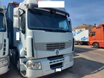 Image 3 - Renault Trucks tractor and Margaritelli Italia Spa semi-trailer - Lot 10 (Auction 6269)