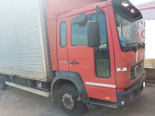 4#6269 Autocarro Volvo Truck CO. FL6 180 L8 in vendita - foto 4