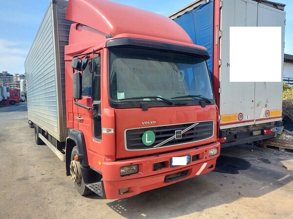 Autocarri in vendita