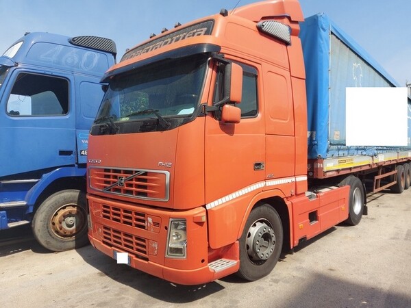 Autocarri in vendita