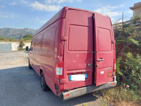 8#6269 Autocarri Panda e Daimler Chrysler e autoveicolo Iveco in vendita - foto 10