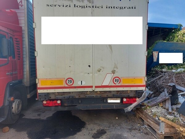 9#6269 Trattore Renault Trucks e semirimorchio Margaritelli Italia Spa in vendita - foto 6