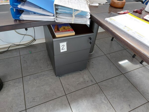 4#6270 Arredamento per autosalone e uffici in vendita - foto 7
