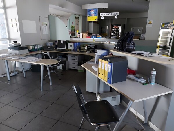 4#6270 Arredamento per autosalone e uffici in vendita - foto 41