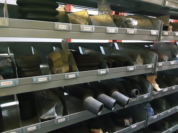 1#6273 Stock di ricambi per veicoli in vendita - foto 5