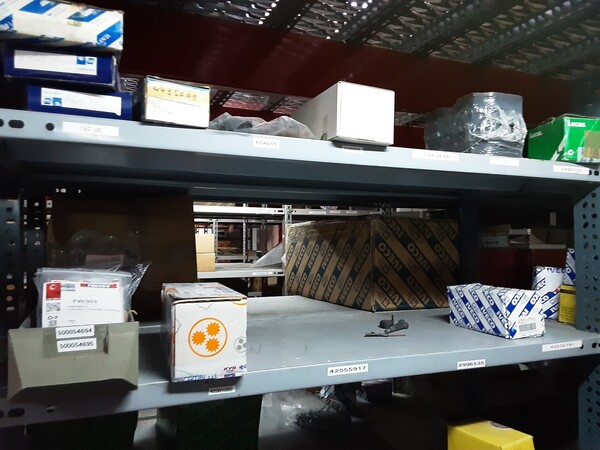 1#6273 Stock di ricambi per veicoli in vendita - foto 10