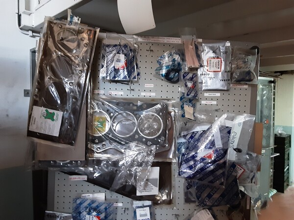 1#6273 Stock di ricambi per veicoli in vendita - foto 16