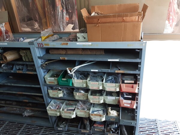 1#6273 Stock di ricambi per veicoli in vendita - foto 18