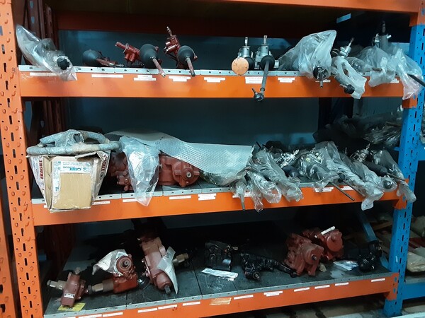 1#6273 Stock di ricambi per veicoli in vendita - foto 27