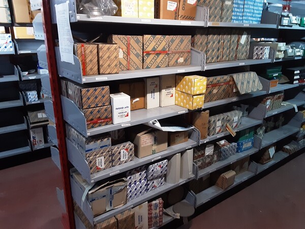 1#6273 Stock di ricambi per veicoli in vendita - foto 33