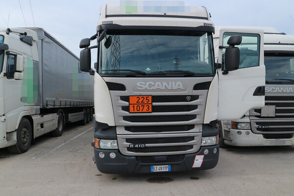 67#6279 Trattore stradale Scania in vendita - foto 3