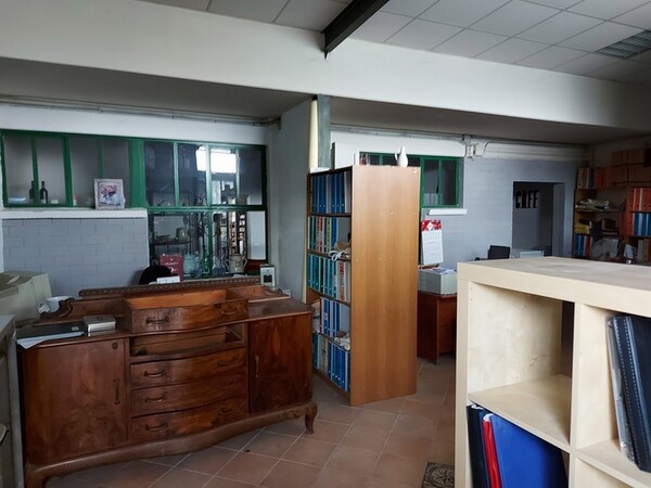 4#6283 Arredi ufficio e macchine per lavorazione ceramica in vendita - foto 4
