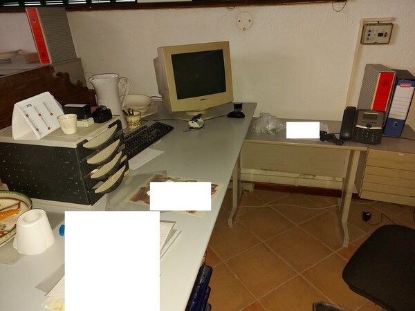4#6283 Arredi ufficio e macchine per lavorazione ceramica in vendita - foto 8