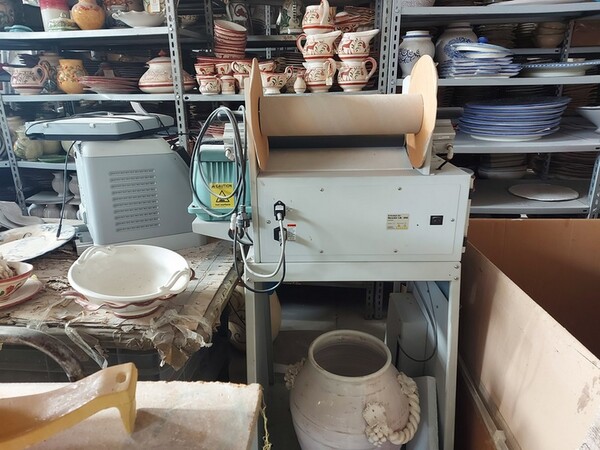 4#6283 Arredi ufficio e macchine per lavorazione ceramica in vendita - foto 17