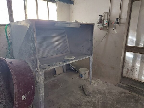 4#6283 Arredi ufficio e macchine per lavorazione ceramica in vendita - foto 41