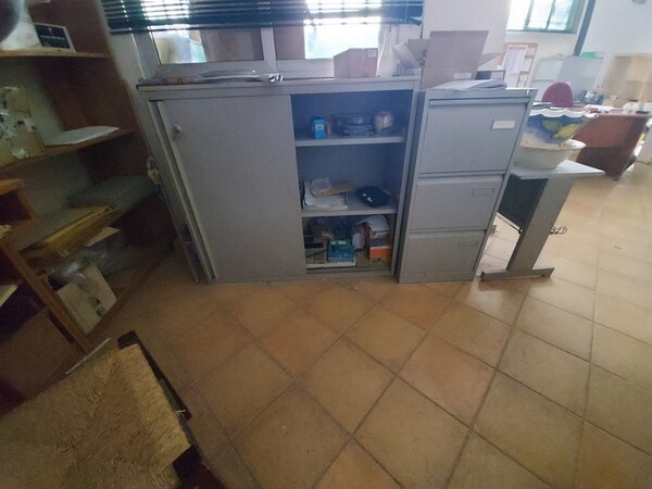 4#6283 Arredi ufficio e macchine per lavorazione ceramica in vendita - foto 73