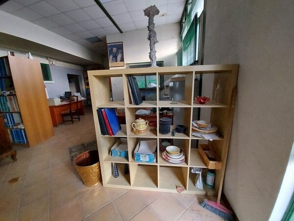 4#6283 Arredi ufficio e macchine per lavorazione ceramica in vendita - foto 76