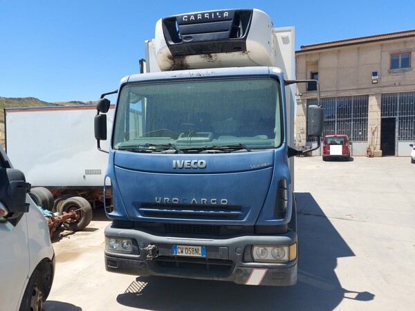 16#6287 Autocarro Iveco Eurocargo in vendita - foto 2