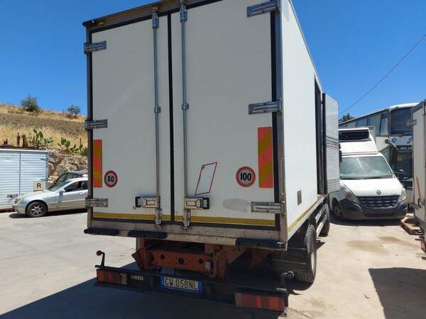 16#6287 Autocarro Iveco Eurocargo in vendita - foto 6