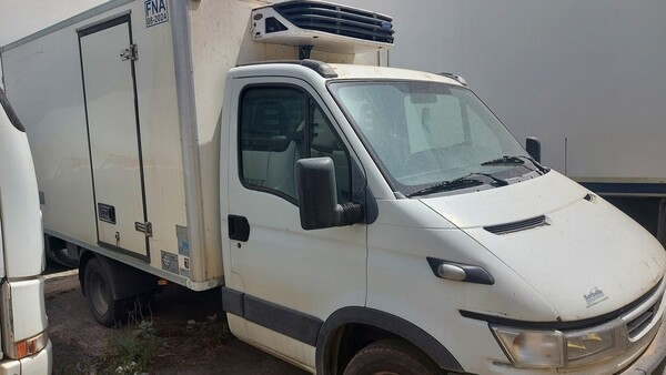 7#6287 Autocarro Iveco 35C17 HPT in vendita - foto 3
