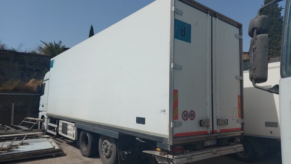1#6288 Autocarro Mercedes Benz Actros in vendita - foto 3