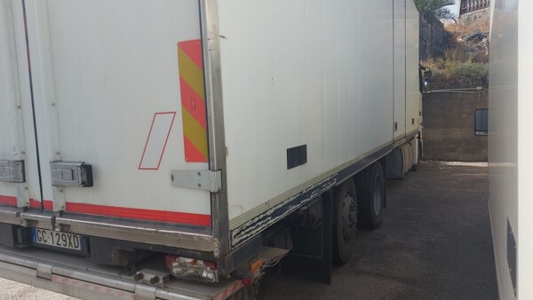 1#6288 Autocarro Mercedes Benz Actros in vendita - foto 4