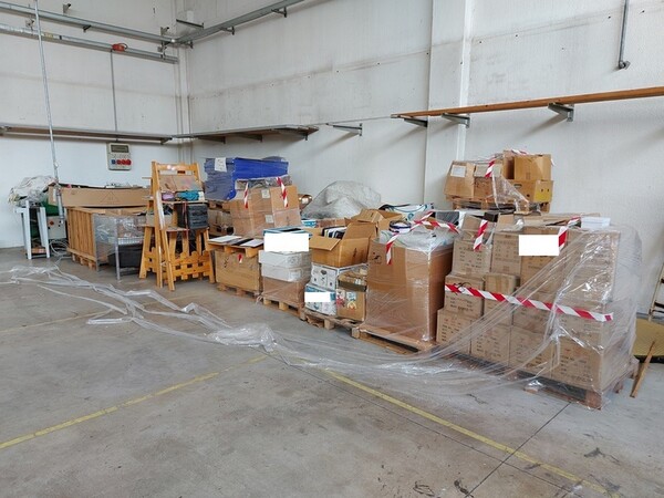 1#6302 Macchinari per confezionamento e arredi ufficio in vendita - foto 75