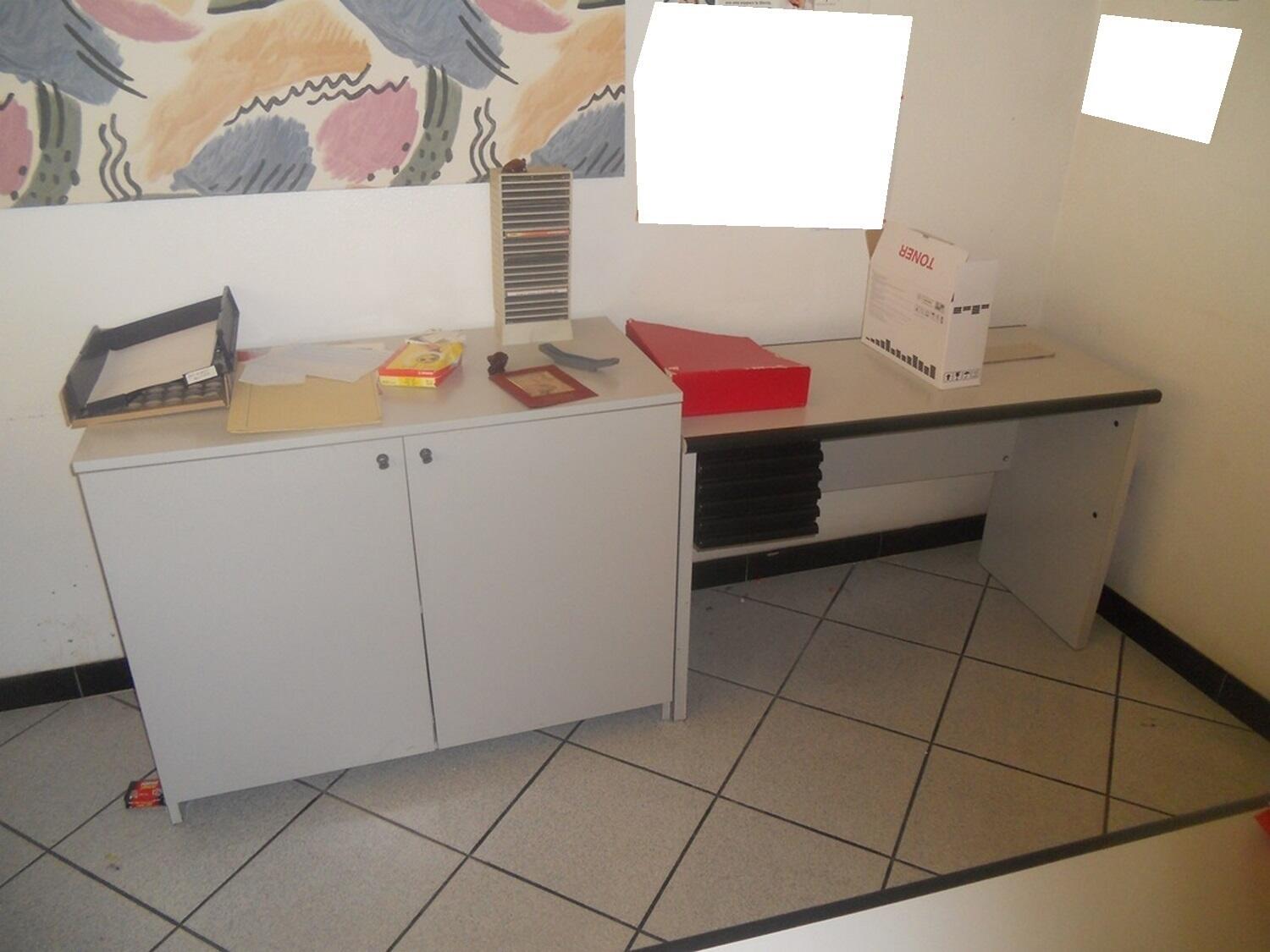 Lot Office furniture